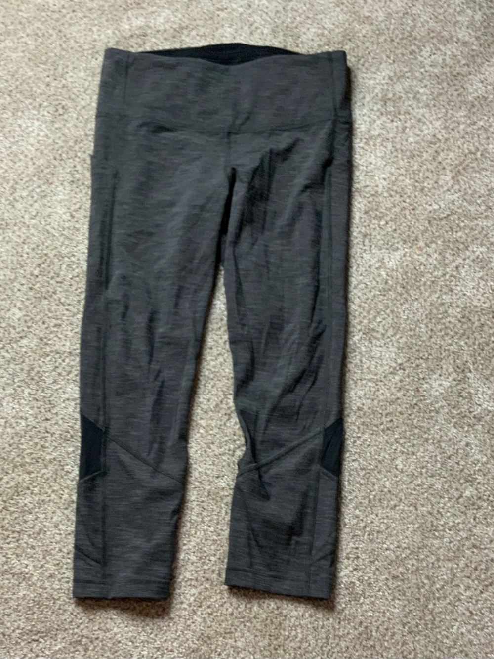 lululemon athletica charcoal gray cropped leggings